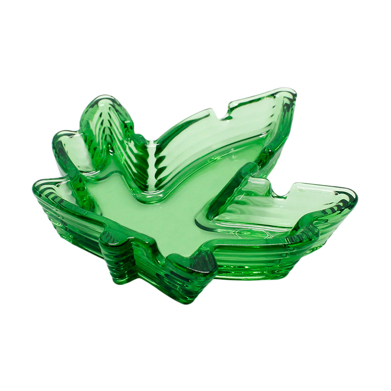 Glass Ashtray Leaf Shape (ATA22001)