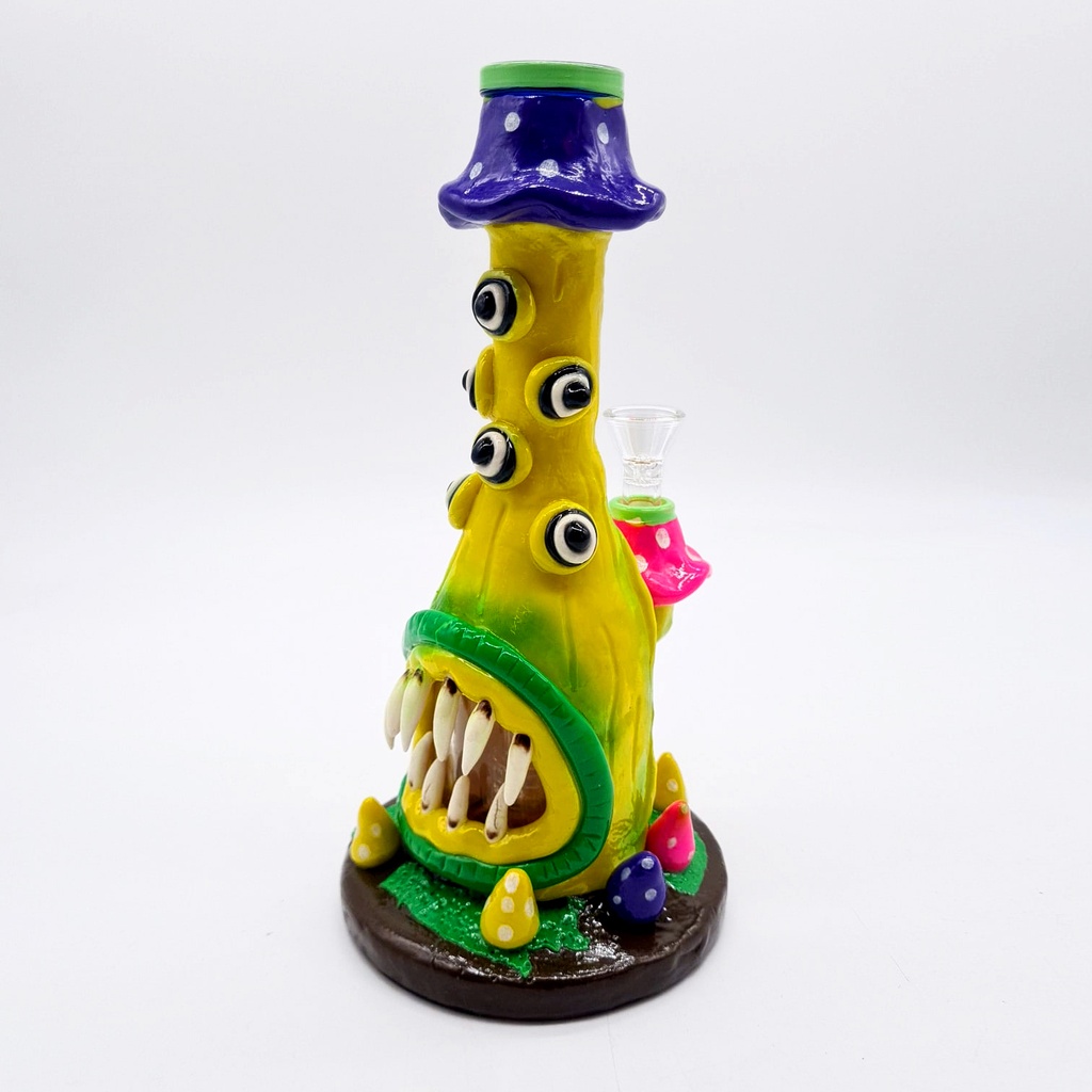 Glass Bong Yaka Mushroom (S/597) 9.5"